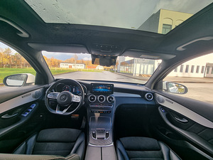 Mercedes GLC220d 2021 (12 фото из 13)