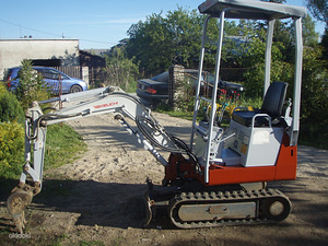 Minilaadur Avant (rent) (4 foto / 4)