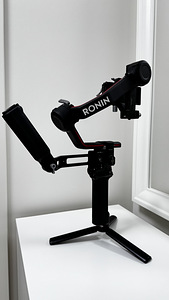 DJI RS 3 PRO + vertical mount (2 foto / 3)