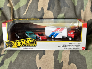Hot Wheels Premium - Premium BRE Datsun Set (1 foto / 4)