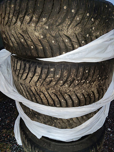 Talverehvid naelad 225/45 r17 (1 foto / 4)