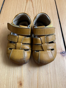 Barefoot kingad / sandaalid, 20 (2 foto / 2)