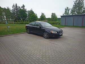 Volvo S80 2.4 D5 (2 foto / 11)