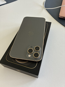 iPhone 12ProMax 128gb (5 foto / 8)
