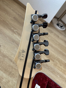 Ibanez RG5121 Prestige (4 foto / 5)