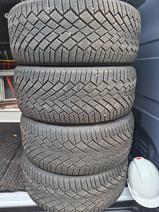 Lamellrehvid Continental VikingContact 7 235/45R18 (6 foto / 6)
