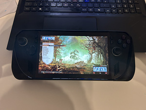ASUS ROG Ally X - pihukonsool (4 foto / 6)