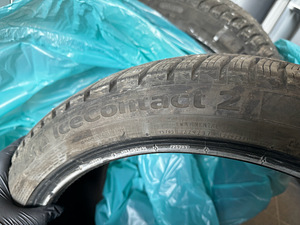 Continental IceContact 2 245/40R19 (4 foto / 4)