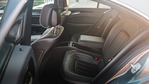 Mercedes-Benz CLS 350CDI 4MATIC (12 foto / 15)