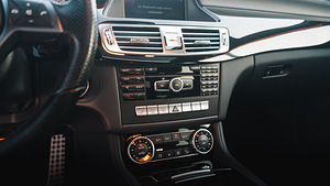 Mercedes-Benz CLS 350CDI 4MATIC (9 foto / 15)