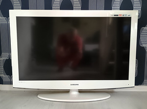 Телевизор "SAMSUNG" LCD 40", HD Ready, модель LE40A465C1WXXE (1 фото из 3)