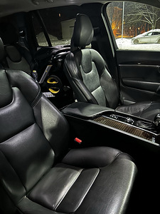 Volvo xc90 (7 фото из 9)
