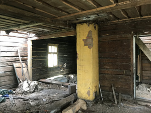 Бревенчатый дом (9 фото из 10)