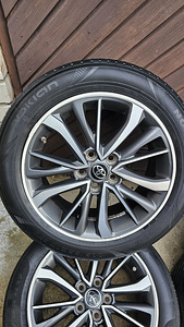 TOYOTA R17/225/55 (2 foto / 4)