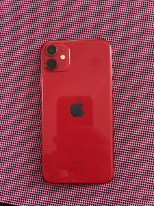 iPhone 11 128gb (1 foto / 4)