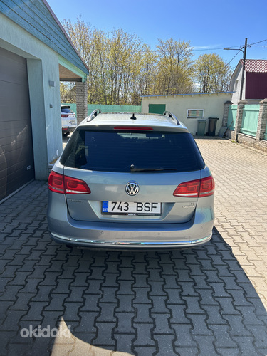 Volkswagen Passat B7 2011 (фото #4)