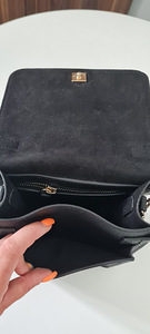 Tommy Hilfiger must väike seljakott (5 foto / 5)