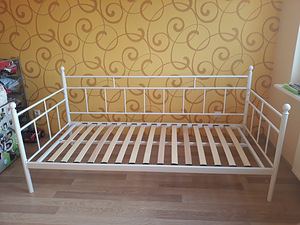 Кровать 90х200 (2 фото из 2)