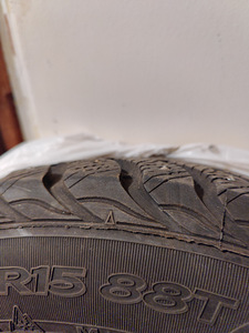 Naastrehv (peaaegu uus) SAVA ESKIMO STUD 185/60 R15 (5 foto / 5)