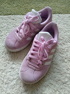Adidas tossud s 31 (3 foto / 3)