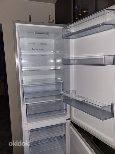 Продам холодильник Hisense (фото #2)