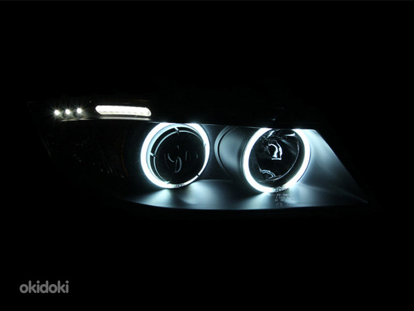 Фары Performance BMW E90 / E91 Black CCFL LED bar/ angels (фото #1)