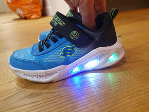 Skechers laste tossud Vilkuvad - suurus 28 (2 foto / 7)