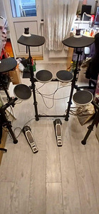 Alesis elektrooniline trummikomplekt (2 foto / 5)