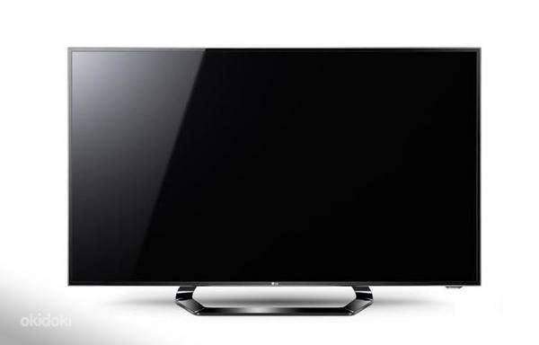 Телевизор LG 50 дюймов, Смарт, 3D, Ультратонкий. С подвижным se (фото #1)