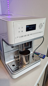 Miele täisautomaatne tippklassi kohvimasin ! (3 foto / 5)