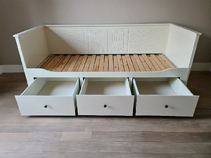 Ikea Hemnes voodi sahtlitega uueväärne (3 foto / 5)