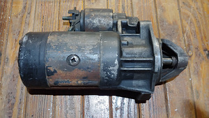 Audi A6 C4 2.5 TDI starter (1 foto / 3)