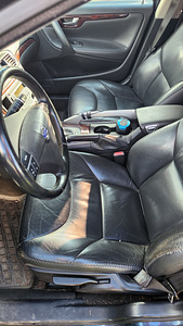 Volvo XC70 2.4 136kw D5 (5 foto / 7)