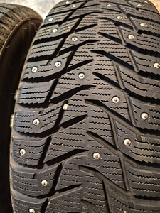 Talve rehvid + metallveljed (Toyota) (2 foto / 2)