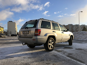 Jeep grand Cherokee 2.7 120kw 2004 (4 foto / 9)