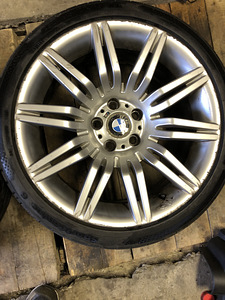 R19 BMW M 245/35/19 (1 foto / 4)