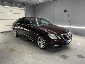 Mercedes E250 CDI (2 фото из 3)