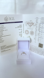 Uus valge kulla 14K (585) sõrmus, 1,5g, 0,90ct (5 foto / 5)
