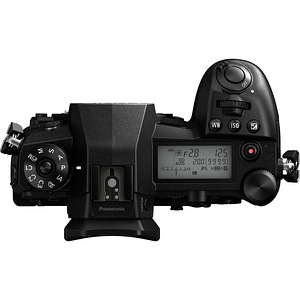 Panasonic Lumix DC-G9 - Корпус (3 фото из 3)
