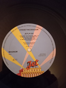 Magnum "Chase the dragon" (2 foto / 3)