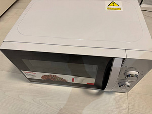 UUS Mikrolaineahi Toshiba 800W (2 foto / 4)