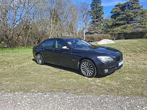BMW 730D F01 (3 foto / 14)