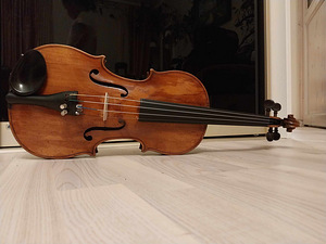 Viiul 4/4 Saksast Stradivarius (2 foto / 3)