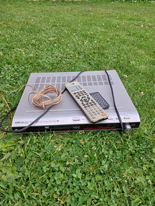 Cd mängija (2 foto / 3)