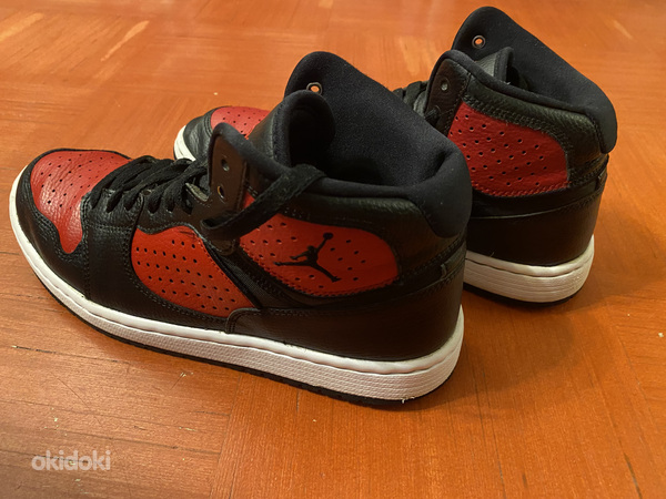 Nike Jordan Access Черный/Красный-Белый Размер: 41
