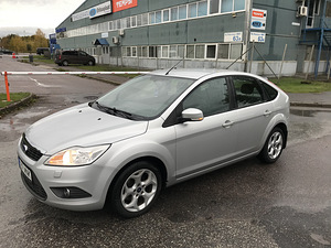 Ford fokus 1.6 2010 (1 foto / 5)