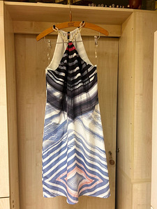 Kleit Guess by Marciano,nagu uus,suurus M (1 foto / 10)