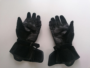 Kindad "Dainese" (6 foto / 6)