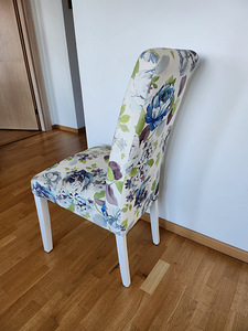 Kvaliteetsed puidust toolid lillemustriga (2 tk) (4 foto / 4)