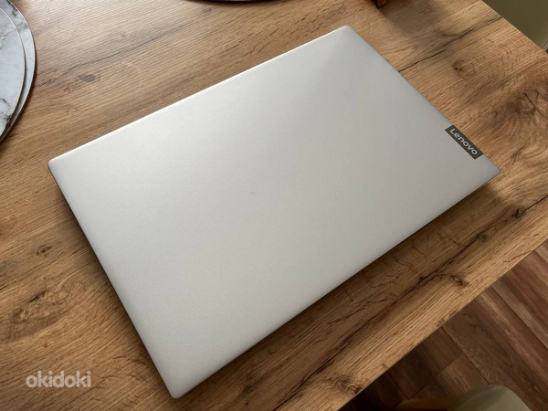 Ноутбук Lenovo Ideapad (фото #2)